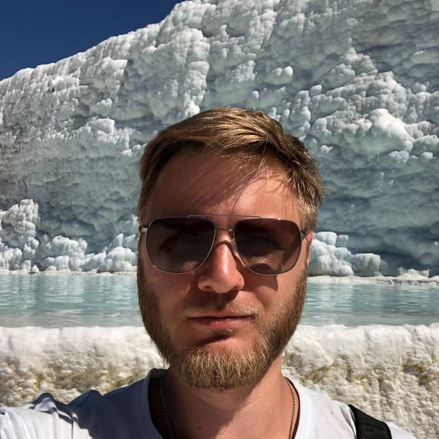 Евгений Семенов
